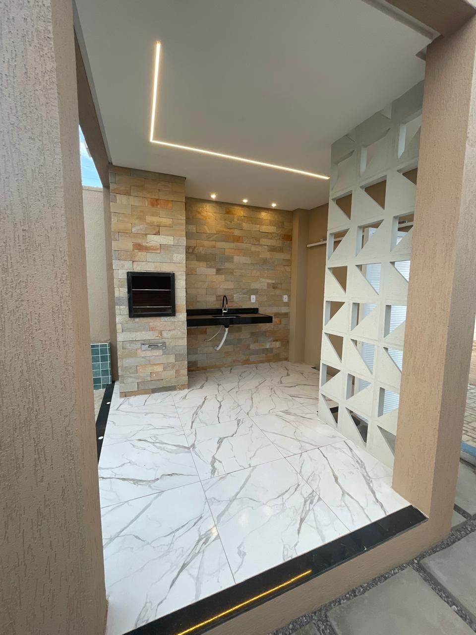 6f239236-05b0-4249-9984-bc2982201e81