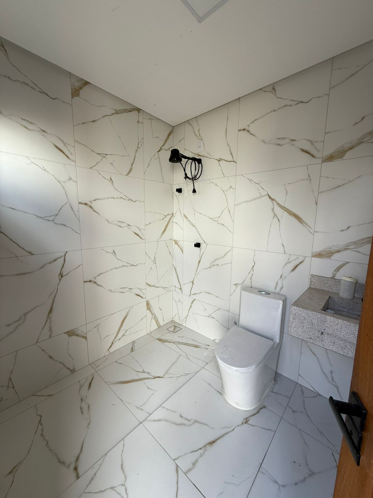 WhatsApp Image 2025-10-30 at 17.08.54 (2)