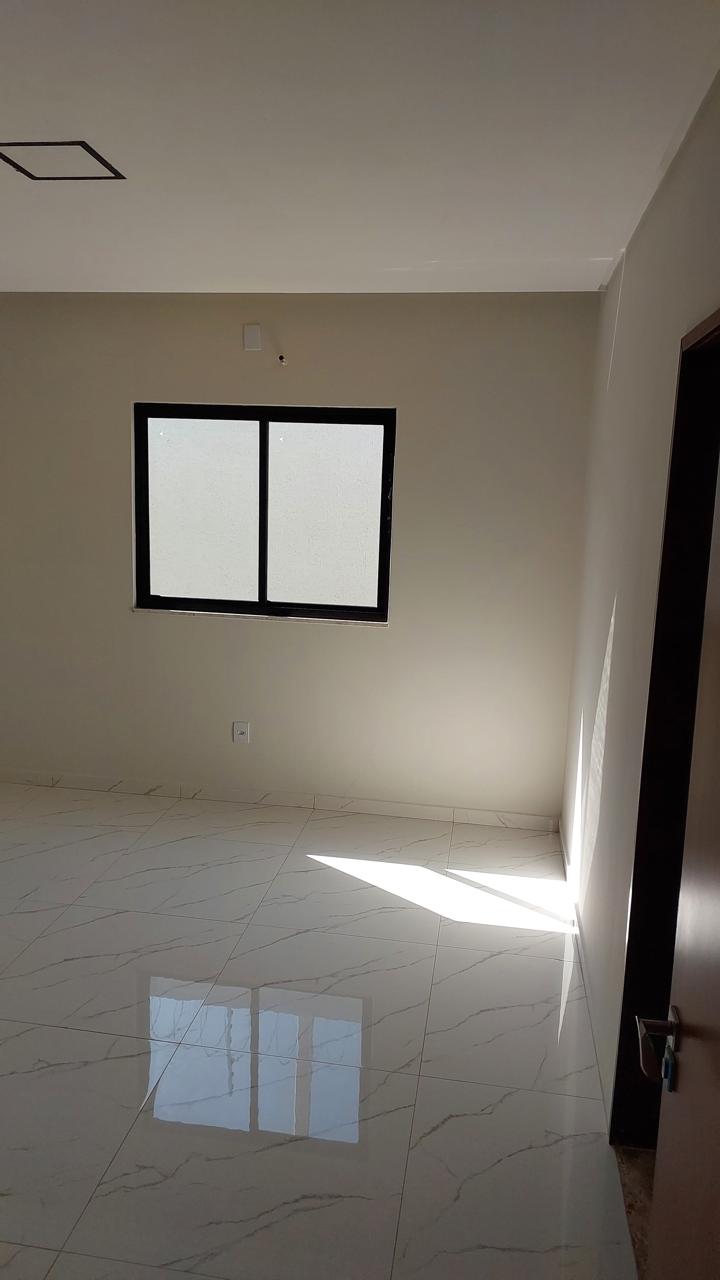 WhatsApp Image 2025-11-01 at 09.12.43