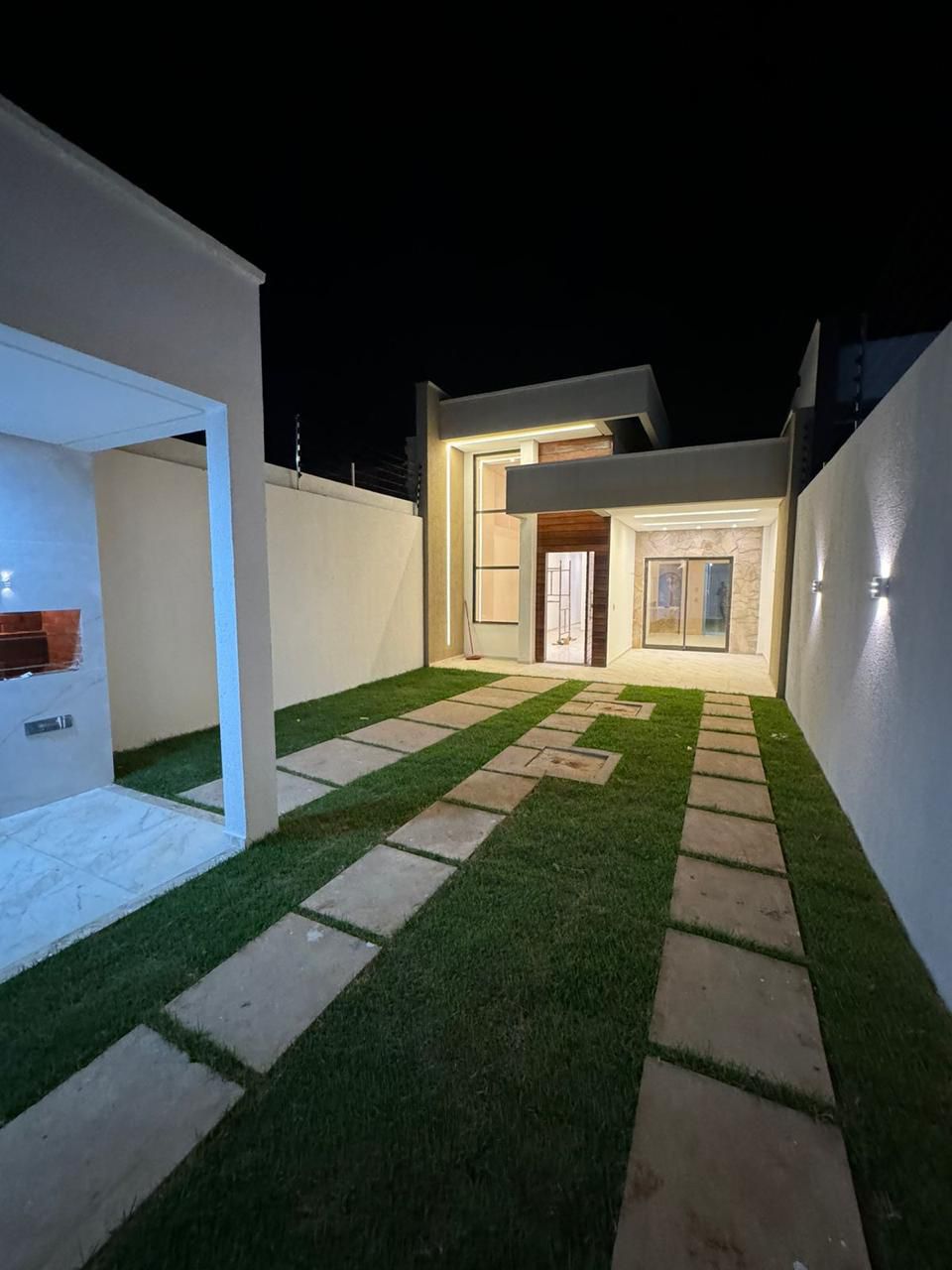 WhatsApp Image 2025-11-03 at 09.14.00