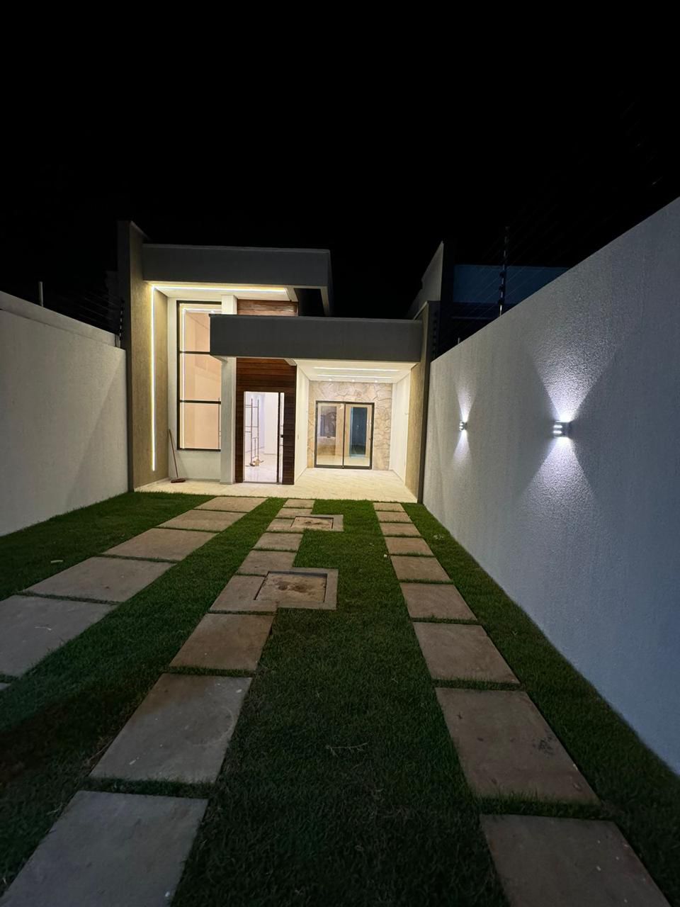 WhatsApp Image 2025-11-03 at 09.14.03