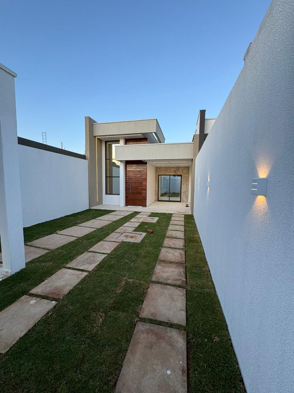 WhatsApp Image 2025-11-03 at 09.14.11