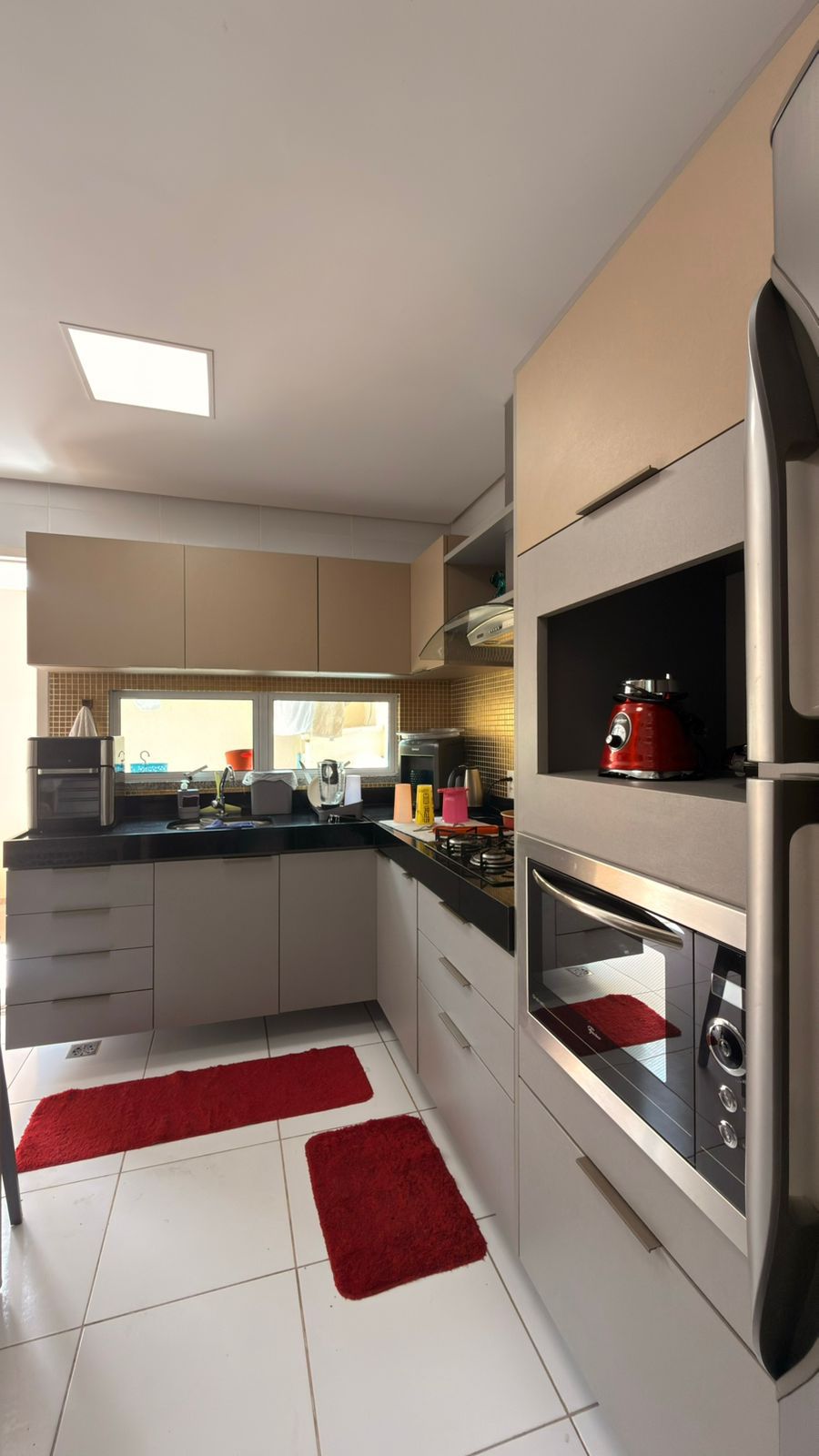 WhatsApp Image 2025-11-12 at 18.52.29