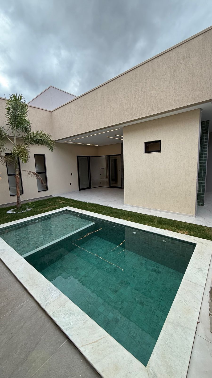 WhatsApp Image 2025-12-05 at 16.06.55 (3)