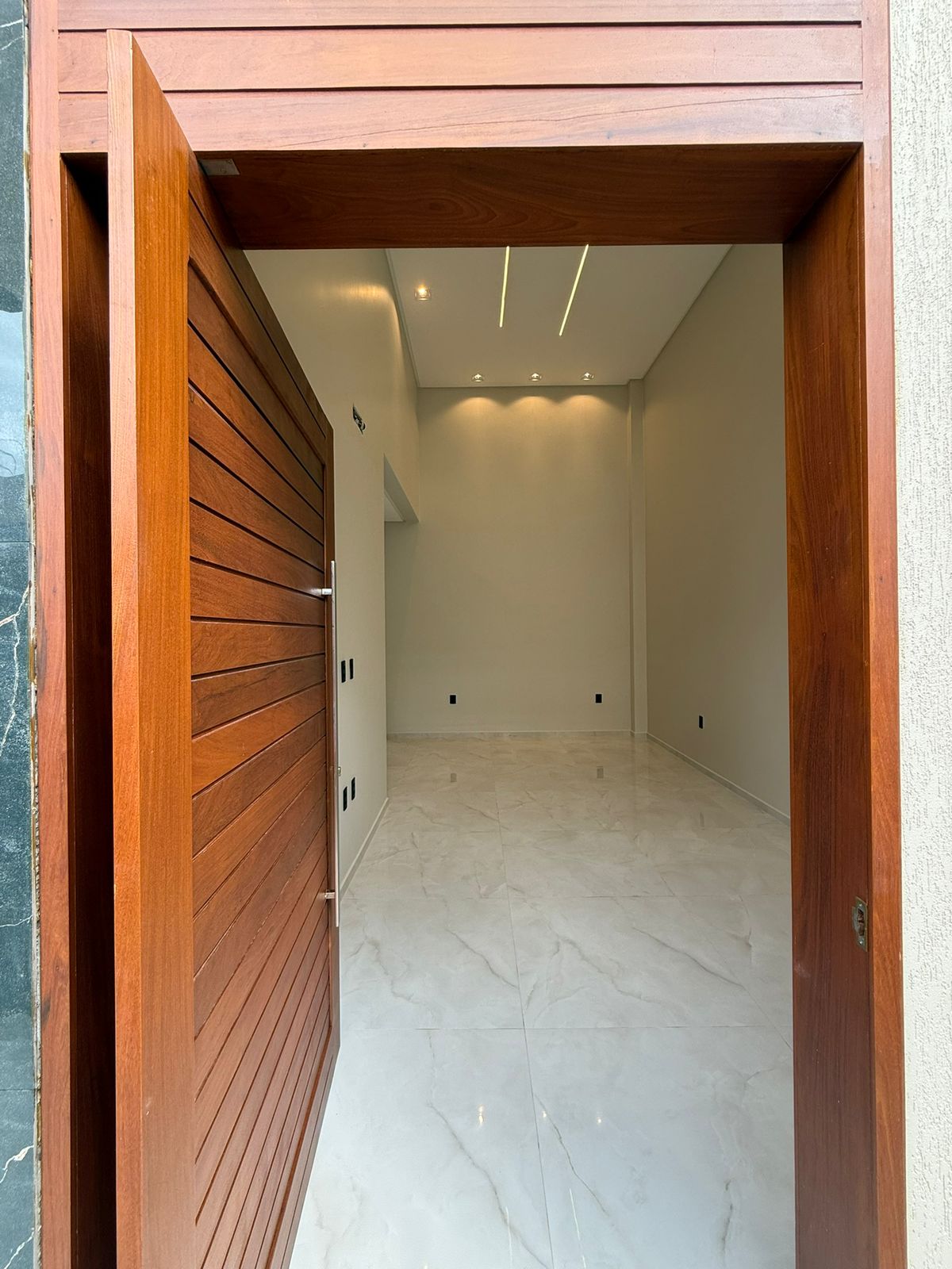 WhatsApp Image 2025-12-05 at 16.06.56 (3)