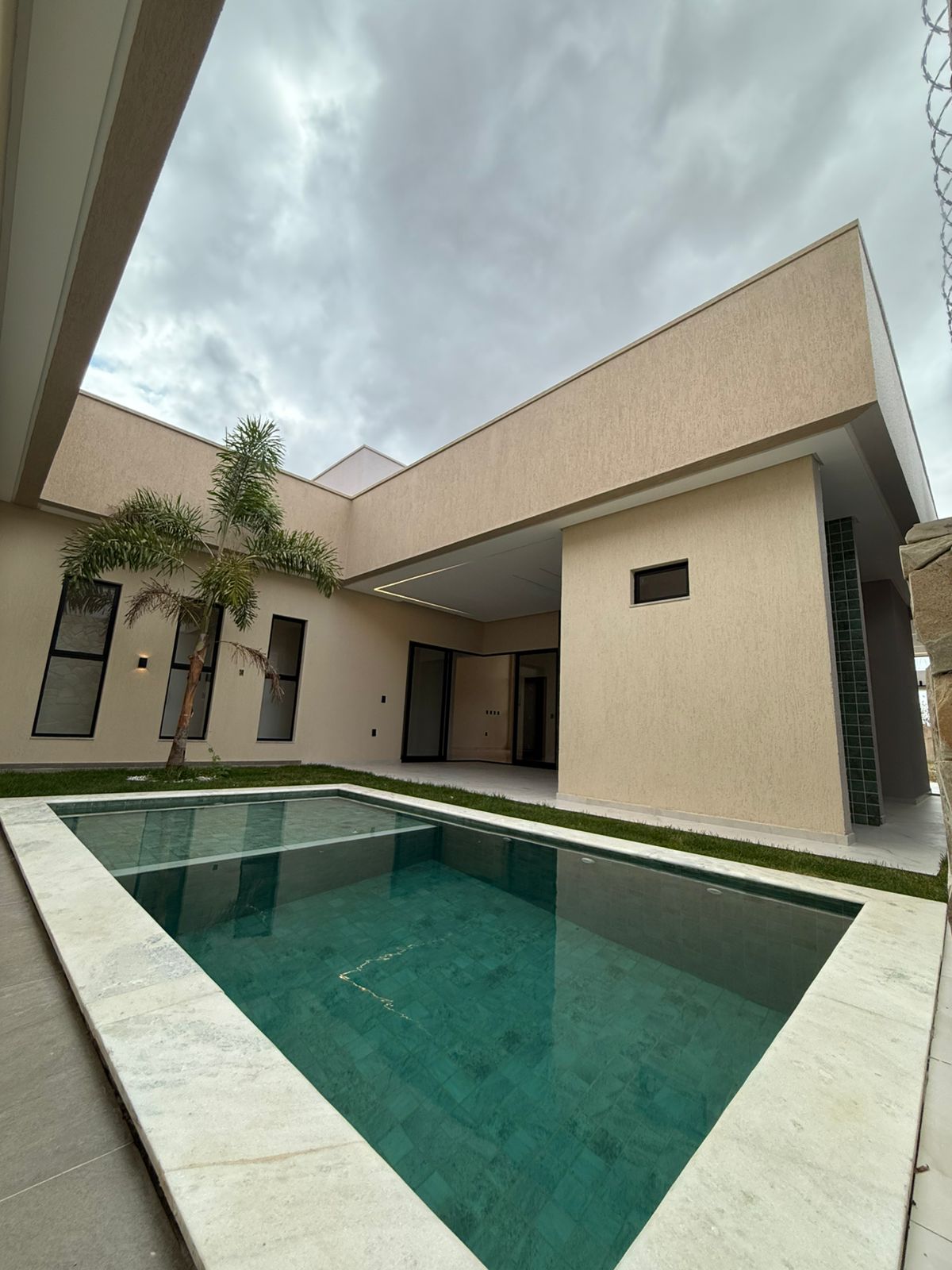 WhatsApp Image 2025-12-05 at 16.06.56