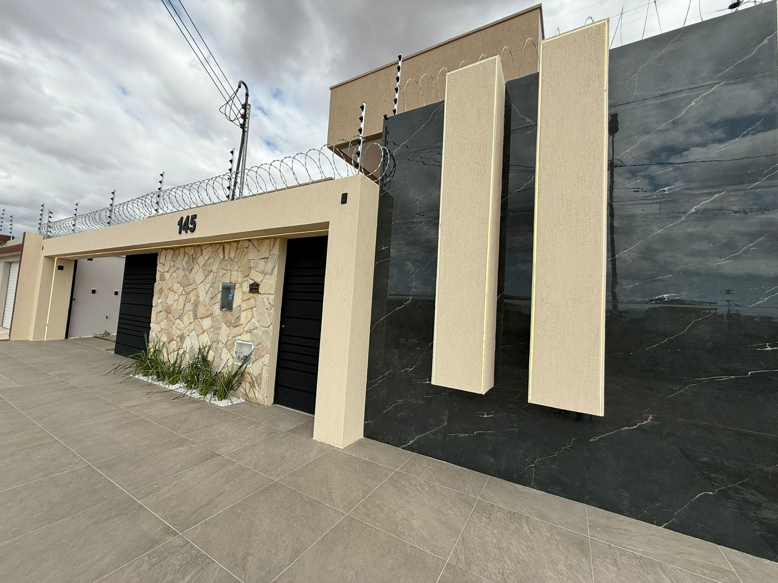 WhatsApp Image 2025-12-05 at 16.06.57 (2)