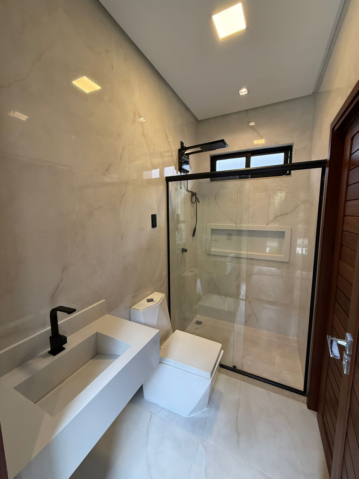 WhatsApp Image 2025-12-05 at 16.06.58 (2)